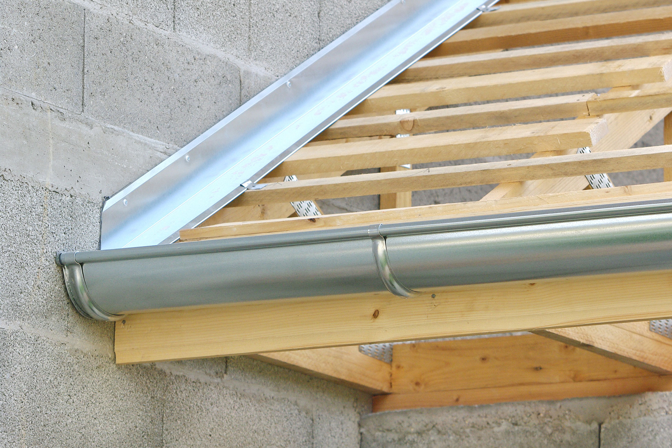 Gouttières & évacuations